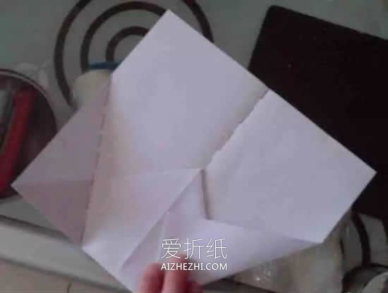 怎么折纸最简单纸飞机 儿童手工纸飞机的折法- www.aizhezhi.com