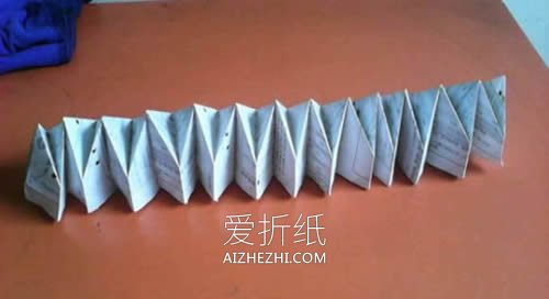 怎么折纸烟花无限翻 手工烟花的折法图解- www.aizhezhi.com