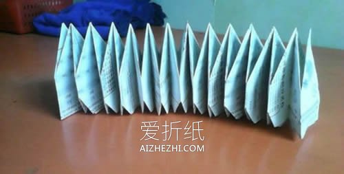 怎么折纸烟花无限翻 手工烟花的折法图解- www.aizhezhi.com