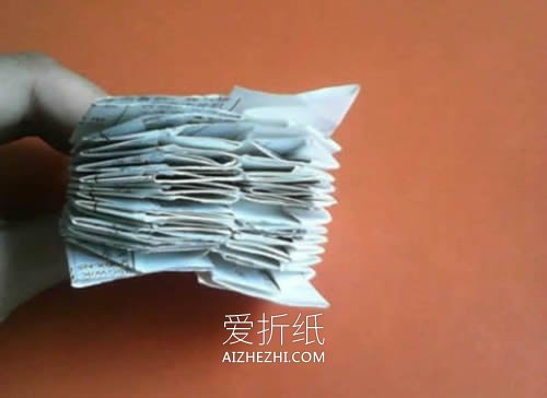 怎么折纸烟花无限翻 手工烟花的折法图解- www.aizhezhi.com