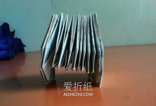 怎么折纸烟花无限翻 手工烟花的折法图解- www.aizhezhi.com