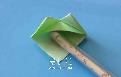 怎么折纸护书角图解 卡通护书角的折法图解- www.aizhezhi.com