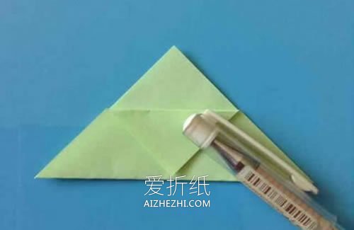 怎么折纸护书角图解 卡通护书角的折法图解- www.aizhezhi.com