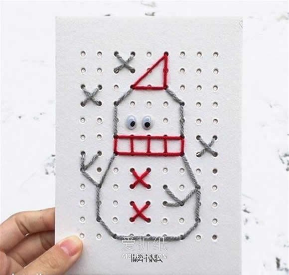 怎么做创意圣诞节卡片 毛线手工制作漂亮贺卡- www.aizhezhi.com