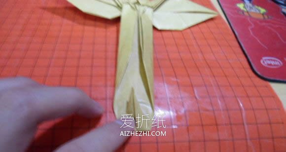 怎么折纸恶魔心图解 手工蝙蝠翅膀爱心折法- www.aizhezhi.com