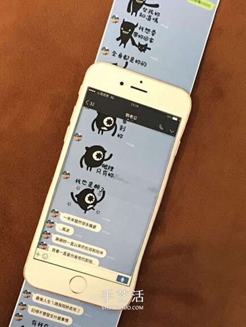 小伙子纸糊iPhone手机送女友 屏幕还能滑动！- www.aizhezhi.com