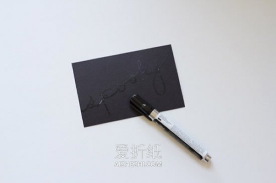 怎么做创意万圣节卡片 简单手工制作带字卡片- www.aizhezhi.com