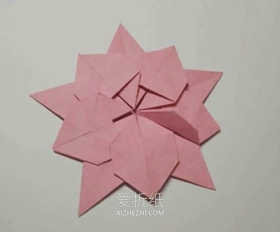 怎么折纸双层圣诞花 手工圣诞花的折法图解- www.aizhezhi.com