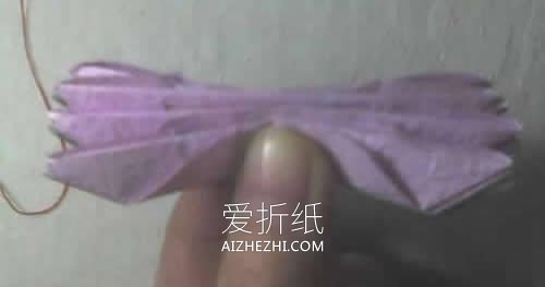 怎么折纸祈福莲的方法 手工立体莲花折法图解- www.aizhezhi.com