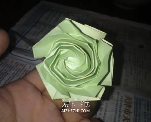 怎么折纸NS玫瑰花图解 手工NS玫瑰的折法步骤- www.aizhezhi.com