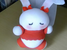 怎么做可爱的兔子布偶 袜子手工制作布偶娃娃
