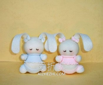 怎么做可爱的兔子布偶 袜子手工制作布偶娃娃- www.aizhezhi.com