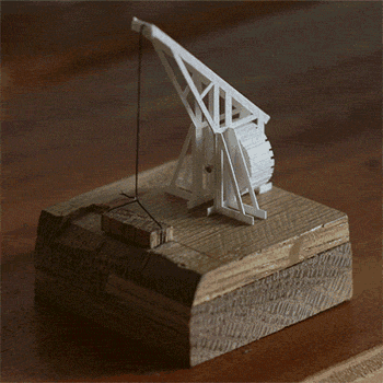 手工制作可以动的折纸模型作品图片- www.aizhezhi.com