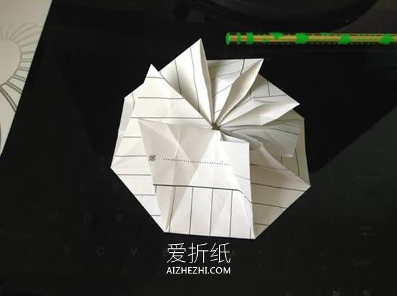 怎么折纸君子兰的方法 手工君子兰折法步骤图- www.aizhezhi.com