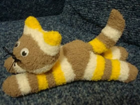 怎么做趴趴猫的方法 袜子手工制作猫咪布偶