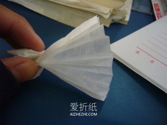 怎么折纸龙头戒指的方法 手工龙之指环的折法- www.aizhezhi.com