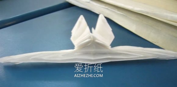 怎么折纸龙头戒指的方法 手工龙之指环的折法- www.aizhezhi.com