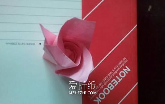 怎么折纸香槟玫瑰图解 手工梦幻香槟玫瑰花折法- www.aizhezhi.com