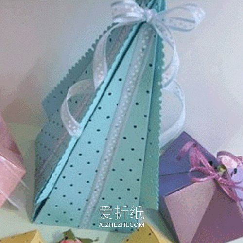 怎么折纸喜糖盒图解 手工金字塔形包装盒折法- www.aizhezhi.com