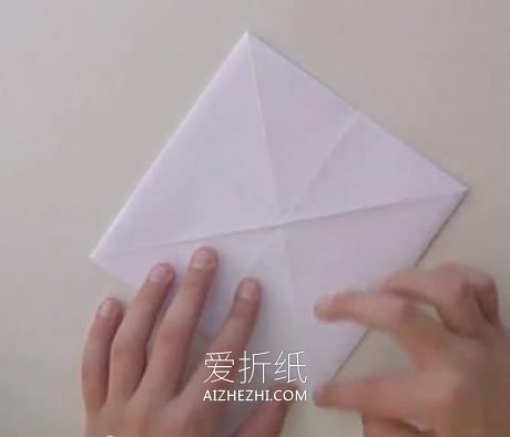 怎么折纸扁平玫瑰花步骤 手工组合式玫瑰折法- www.aizhezhi.com