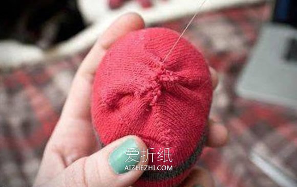 怎么做小熊布偶图解 袜子娃娃小熊手工制作- www.aizhezhi.com