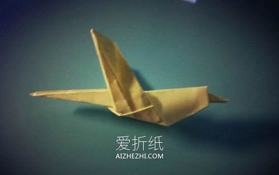 怎么折纸蜂鸟的步骤图 手工蜂鸟的折法过程- www.aizhezhi.com