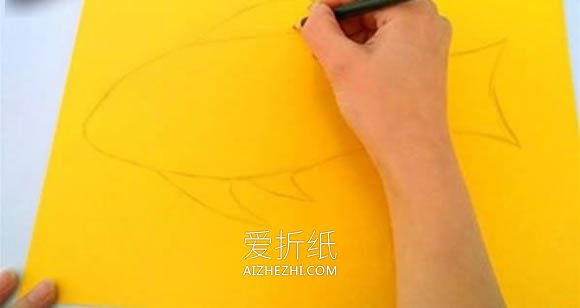 怎么做简单带骨架小鱼 幼儿园小班用棉签做鱼- www.aizhezhi.com