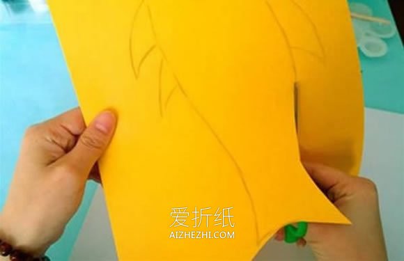 怎么做简单带骨架小鱼 幼儿园小班用棉签做鱼- www.aizhezhi.com