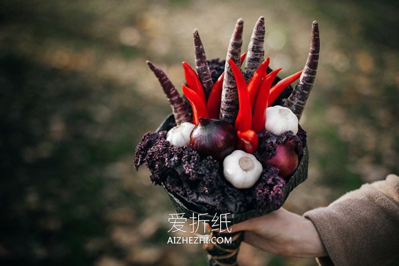 怎么做创意手捧花图片 蔬果制作手捧花的作品- www.aizhezhi.com