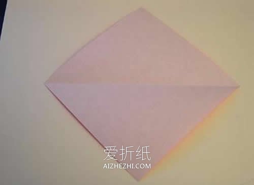 怎么简单折纸圣诞帽 儿童手工圣诞帽子的折法- www.aizhezhi.com