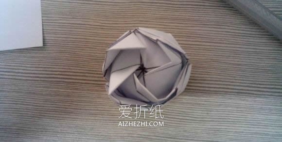 怎么折纸八瓣川崎玫瑰 手工八花瓣玫瑰花折法- www.aizhezhi.com