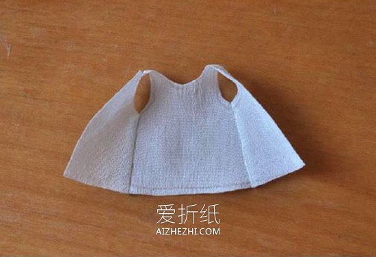 怎么做娃娃裙子的方法 布艺手工制作娃娃衣服- www.aizhezhi.com