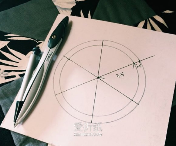 怎么做拼布针插的方法 手工布艺南瓜针插制作- www.aizhezhi.com