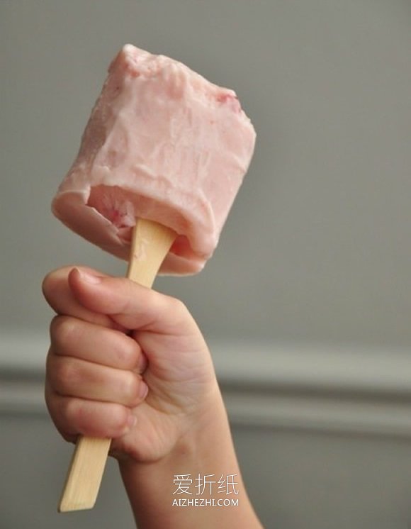 怎么做酸奶冰棍的方法 最简单制作冰棍的创意- www.aizhezhi.com
