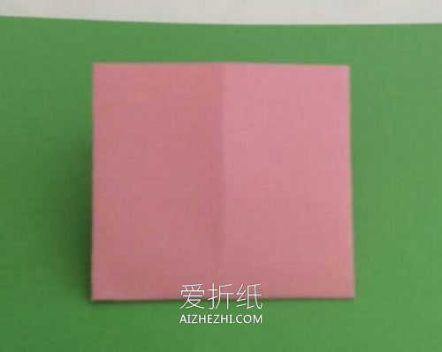 怎么折纸简易纸盒的方法 用爱心封口像粽子- www.aizhezhi.com