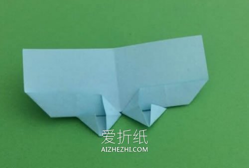 怎么折纸简易纸盒的方法 用爱心封口像粽子- www.aizhezhi.com