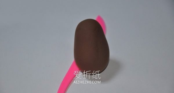 怎么用粘土做植物大战僵尸里的坚果图解- www.aizhezhi.com