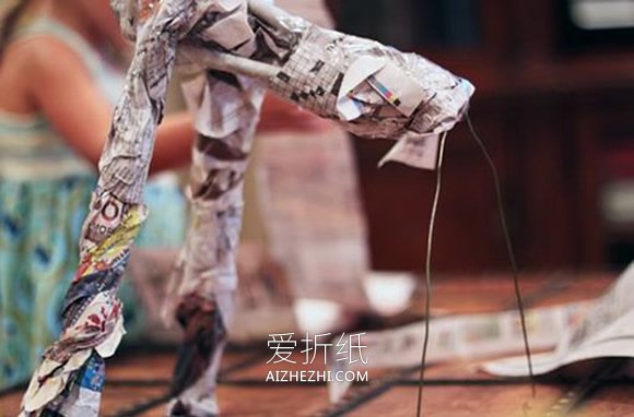 怎么做长颈鹿装饰品 红酒瓶塞手工制作长颈鹿- www.aizhezhi.com