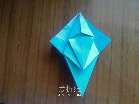 怎么折纸八瓣菊花图解 手工重阳节菊花折法- www.aizhezhi.com