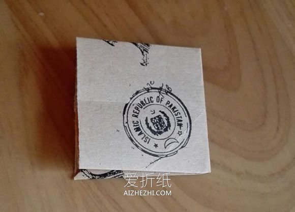 怎么折纸漂亮纸花球 详细手工花球折法步骤- www.aizhezhi.com