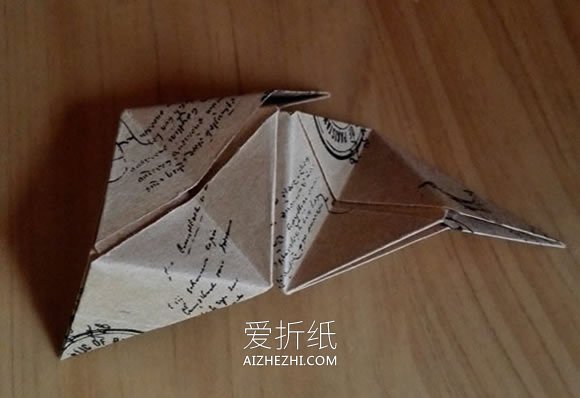 怎么折纸漂亮纸花球 详细手工花球折法步骤- www.aizhezhi.com