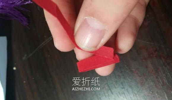 怎么做漂亮纸花的方法 衍纸条手工制作花朵- www.aizhezhi.com