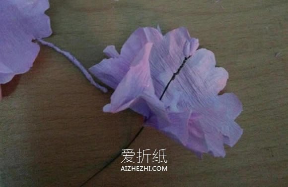 怎么用皱纹纸做绣球花 手工绣球花制作方法- www.aizhezhi.com