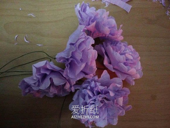 怎么用皱纹纸做绣球花 手工绣球花制作方法- www.aizhezhi.com