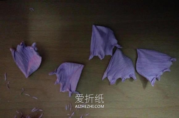 怎么用皱纹纸做绣球花 手工绣球花制作方法- www.aizhezhi.com