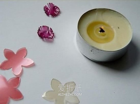 怎么做塑料花的方法图解 饮料瓶手工制作花朵- www.aizhezhi.com