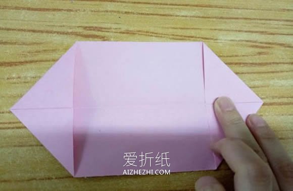 怎么折纸带叶荷花步骤 简单立体荷花折法图解- www.aizhezhi.com