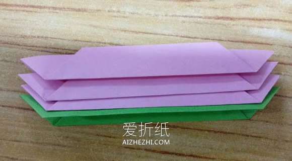 怎么折纸带叶荷花步骤 简单立体荷花折法图解- www.aizhezhi.com