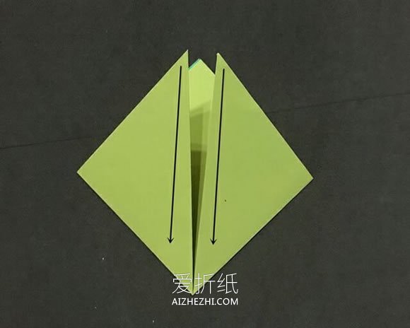 怎么简单折纸金鱼图解 手工小鱼的折法步骤- www.aizhezhi.com