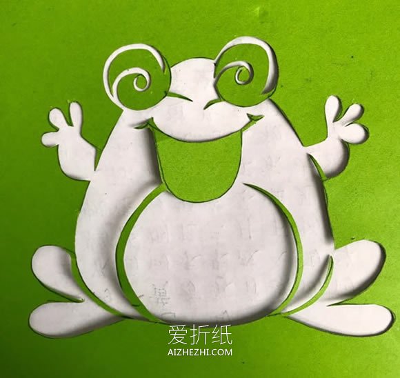 怎么简单剪纸青蛙的方法 手工青蛙的剪法图解- www.aizhezhi.com